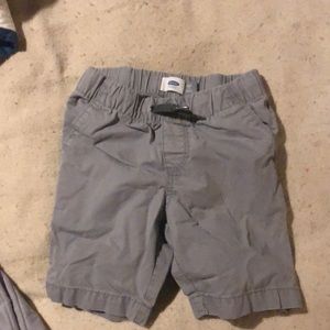 5t old navy boy shorts only worn a handful of times